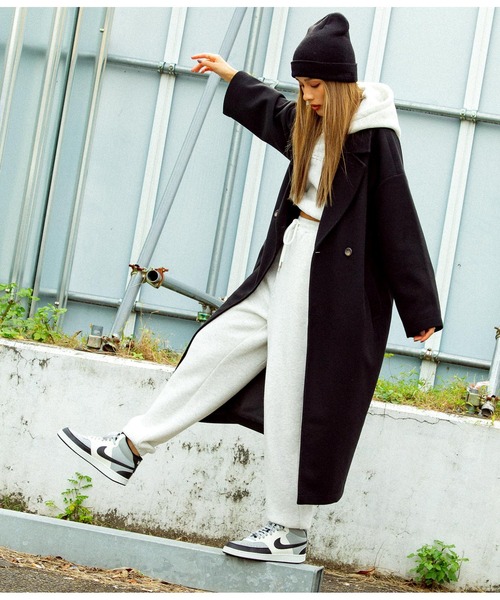 ANAP（アナップ）の「ダブルボタンロングテーラードコート（チェスターコート・レディース・グレー/アイボリー/グリーン/ブルー/ブラック・FREE）」の3枚目の写真