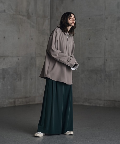 shiki tokyo(シキトウキョウ)の「Oversized Stitch Zip Shirt / オーバーサイズステッチZIPシャツ(シャツ/ブラウス・メンズ・ネイビー/ベージュ・SMALL/MEDIUM/LARGE)」の16枚目の写真