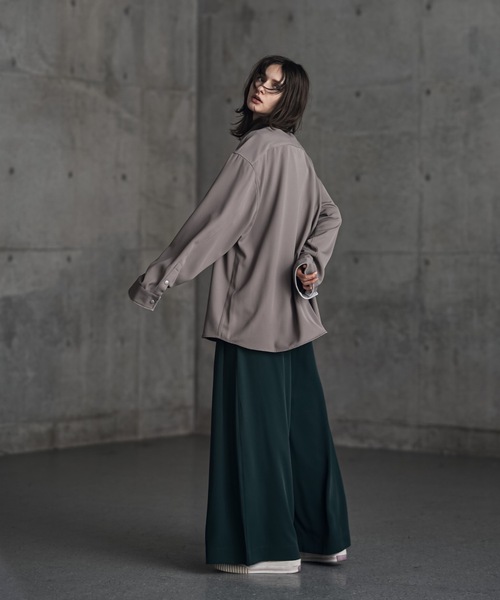 shiki tokyo(シキトウキョウ)の「Oversized Stitch Zip Shirt / オーバーサイズステッチZIPシャツ(シャツ/ブラウス・メンズ・ネイビー/ベージュ・SMALL/MEDIUM/LARGE)」の18枚目の写真