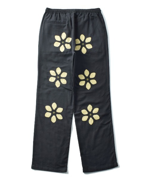 niche.（ニッチ）の「niche. TwillFlowerCutWorkEasyPants（その他パンツ・メンズ・ブラック・LARGE/MEDIUM）」の3枚目の写真