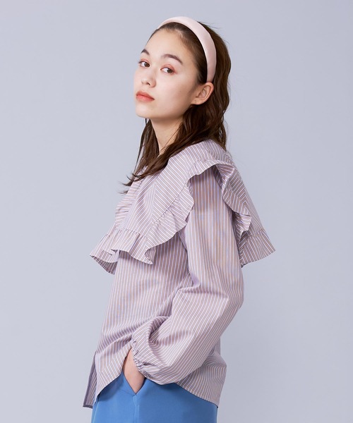 MILKFED.（ミルクフェド）の「STRIPED BIG COLLAR BLOUSE（シャツ 