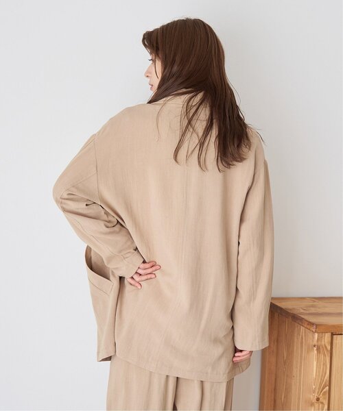 LBC(エルビーシー)の「【セットアップ対応】レーヨン麻ダブルジャケットコート(テーラードジャケット・レディース・ベージュ/ネイビー・M)」の16枚目の写真