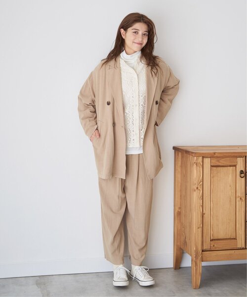 LBC(エルビーシー)の「【セットアップ対応】レーヨン麻ダブルジャケットコート(テーラードジャケット・レディース・ベージュ/ネイビー・M)」の19枚目の写真