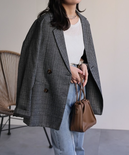 model：156cm 着用サイズ：FREE
※マーブルボタン