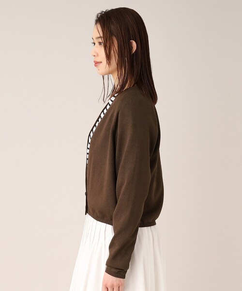 UNTITLED（アンタイトル）の「◆【すっきり見え】深Vネックカーディガン（カーディガン/ボレロ・レディース・グレー系/ネイビー/ホワイト/ダークブラウン・00/02/48/44/04）」の7枚目の写真