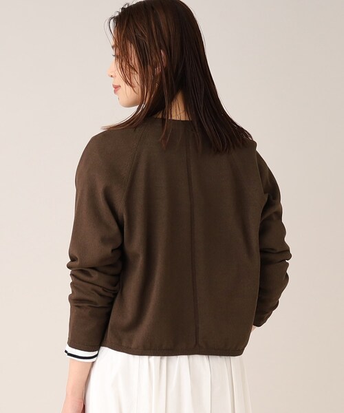 UNTITLED（アンタイトル）の「◆【すっきり見え】深Vネックカーディガン（カーディガン/ボレロ・レディース・グレー系/ネイビー/ホワイト/ダークブラウン・00/02/48/44/04）」の14枚目の写真