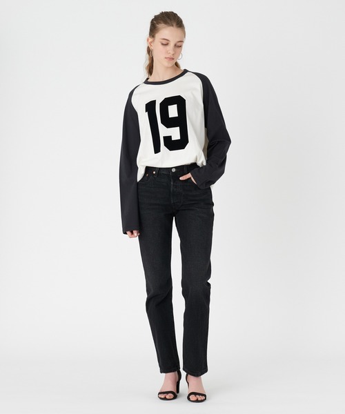 Levi's(リーバイス)の「Levi's/リーバイス グラフィック ロングスリーブシャツ ブラック 19 GARDENIA(Tシャツ/カットソー・レディース・マルチ・M/S/XS)」の4枚目の写真
