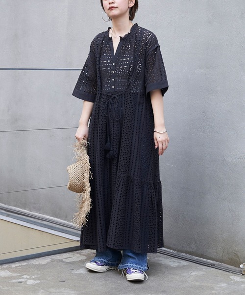 CIAOPANIC（チャオパニック）の「【Aguni/アグニ】エンブロイダリーVネックワンピース（ワンピース・レディース・チャコールグレー/パープル・FREE）」の22枚目の写真