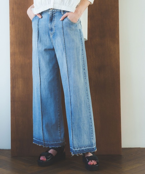 Editt by YECCA VECCA（エディットバイイェッカヴェッカ）の「綿麻バギーデニムパンツ（デニムパンツ・レディース・インディゴブルー/ライトインディゴブルー・M/S）」の2枚目の写真