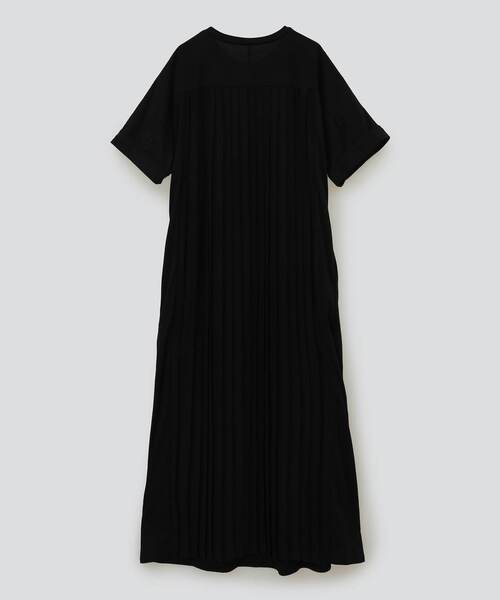 CONVERSE TOKYO(コンバーストウキョウ)の「BACK PLEATS DOCKING DRESS(ワンピース・レディース・グリーン/ブルー/ブラック・FREE)」の18枚目の写真