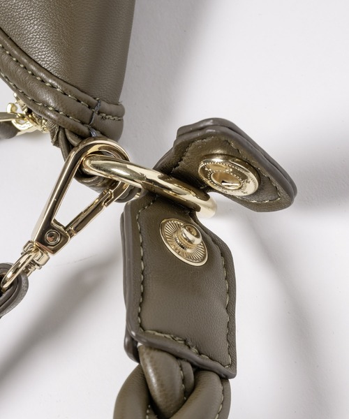 soerte（ソエルテ）の「3way Braid shoulder bag /３way編み込みショルダーバッグ（ショルダーバッグ・メンズ・ホワイト/ブラウン/グリーン/イエロー/ブラック/ライトブルー・FREE）」の16枚目の写真