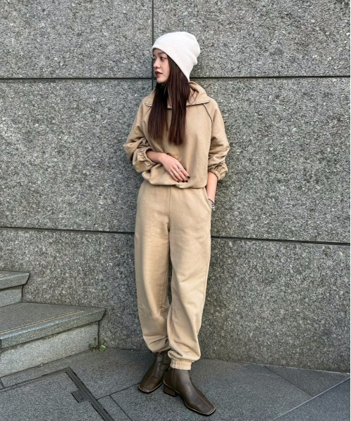 TODAYFUL（トゥデイフル）の「ハーフジッププルオーバー（パーカー・レディース・レッド系その他/キナリ/ベージュ/チャコールグレー・FREE）」の22枚目の写真