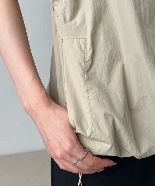 CAPRICIEUX LE'MAGE(カプリシューレマージュ)の「半袖アノラックシャツ(Tシャツ/カットソー・レディース・ホワイト/ベージュ・FREE)」の8枚目の写真