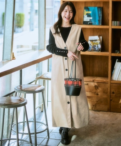 nissen（ニッセン）の「3WAYスエード調ジャンパースカート（ジャンパースカート・レディース・ブラック/モカ/キナリ/カーキ・LL/L/M/S）」の21枚目の写真