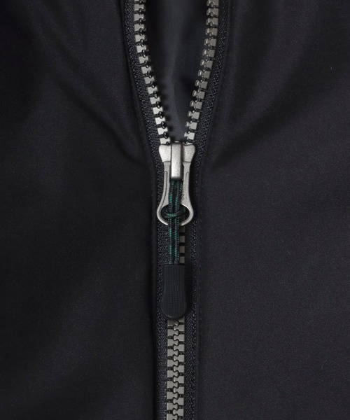 LOGOS park（ロゴスパーク）の「LOGOS/ロゴス 防風 撥水 エコダウン 中綿パーカー フーディージャケット（ダウンジャケット/コート・メンズ・カーキ/ブラック・L/LL/M）」の7枚目の写真