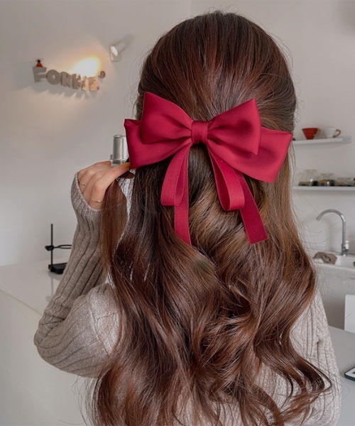 VIBGYOR Women(ヴィブジョー ウィメン)の「【resonance】リボン クラシカル バレッタ(バレッタ/ヘアクリップ・レディース・アイボリー/ブラック/レッド/オフホワイト・FREE)」の16枚目の写真