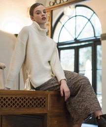 モールレースタイトスカート