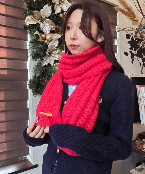 ｔｏｌｅｎｅ（トレネ）の「ワッフルニットマフラー（マフラー・レディース・レッド/ベージュ/ブラック・ONE SIZE）」の6枚目の写真