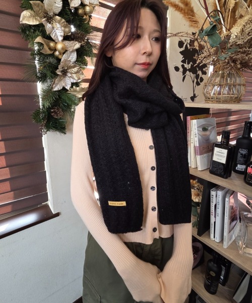 ｔｏｌｅｎｅ（トレネ）の「ワッフルニットマフラー（マフラー・レディース・レッド/ベージュ/ブラック・ONE SIZE）」の15枚目の写真