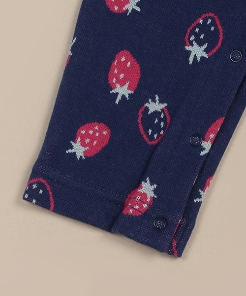 baby cheer(ベイビーチアー)の「いちごジャカードカバーオール(ロンパース・キッズ・キナリ/ネイビー・70cm/80cm)」の8枚目の写真