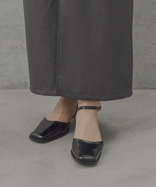 tukn.（トゥクン）の「【tukn.トゥクン】走れる ストラップパンプス/スクエアトゥパンプス 結婚式 二次会　パーティー 走れるパンプス（パンプス・レディース・ブラック/アイボリー・23.5cm/23.0cm/24.0cm/24.5cm/24cm/22.5cm）」の10枚目の写真