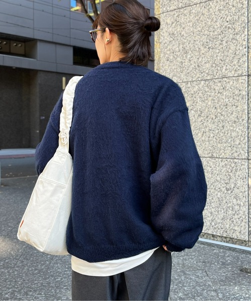 CPCM(シーピーシーエム)の「モヘアライクモチーフニット(ニット/セーター・メンズ・ネイビー/ブラック/オフホワイト・MEDIUM/LARGE)」の15枚目の写真