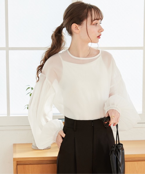 ANGIE（アンジー）の「ギャザー バルーンスリーブ シアーブラウス（シャツ/ブラウス・レディース・ライトグレー/ホワイト/ブラック/アイボリー・FREE）」の19枚目の写真