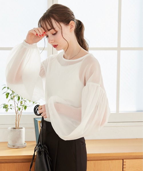 ANGIE（アンジー）の「ギャザー バルーンスリーブ シアーブラウス（シャツ/ブラウス・レディース・ライトグレー/ホワイト/ブラック/アイボリー・FREE）」の22枚目の写真