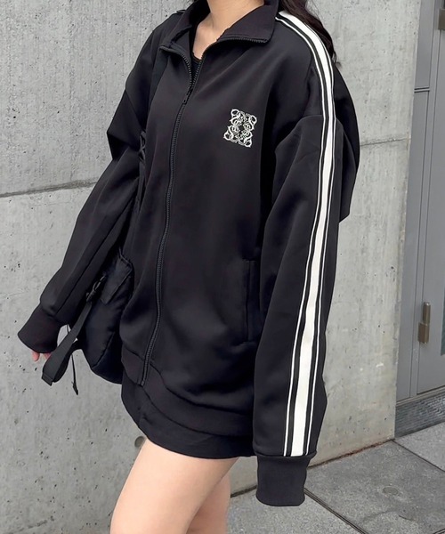 STRAY SHEEP(ストレイシープ)の「【STRAY SHEEP/ストレイシープ】メンズトラックジャケット/ブルゾン(ブルゾン・レディース・ブラック・MEDIUM/LARGE)」の2枚目の写真