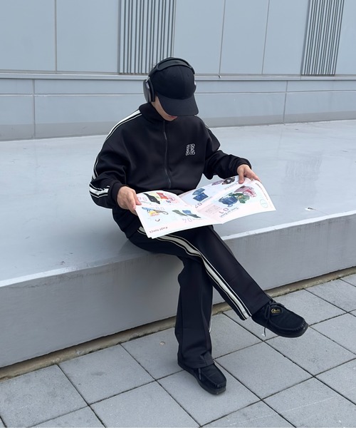 STRAY SHEEP(ストレイシープ)の「【STRAY SHEEP/ストレイシープ】メンズトラックジャケット/ブルゾン(ブルゾン・レディース・ブラック・MEDIUM/LARGE)」の11枚目の写真