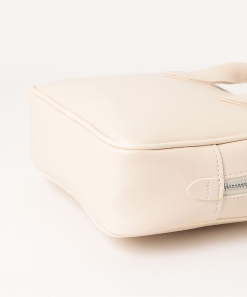 clear（クリア）の「スクエアハンドバッグ（ハンドバッグ・レディース・ブラック/アイボリー/ブラウン・F）」の5枚目の写真