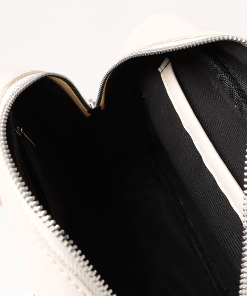 clear（クリア）の「スクエアハンドバッグ（ハンドバッグ・レディース・ブラック/アイボリー/ブラウン・F）」の6枚目の写真