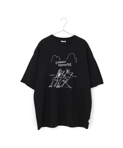 MAKE YOUR DAY(メイクユアデイ)の「バカンスファミリー半袖Tシャツ■パパサイズ(Tシャツ/カットソー・メンズ・ブラック/オフホワイト・L/M)」の2枚目の写真