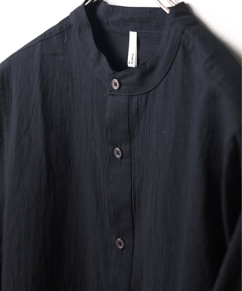 B.I.D.（ビーアイディー）の「《ランダムワッシャー バンドカラープルオーバーシャツ（シャツ/ブラウス・メンズ・ブラック/ホワイト・MEDIUM/LARGE）」の5枚目の写真