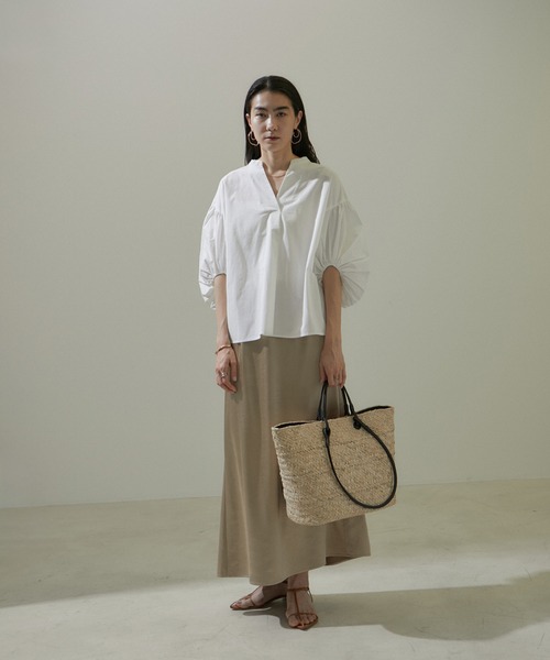 SALON adam et rope'（サロン アダム エ ロペ）の「【BAGMATI（バグマティ）】RAFIA/かごバッグ（かごバッグ・レディース・ホワイト系その他5・FREE）」の3枚目の写真