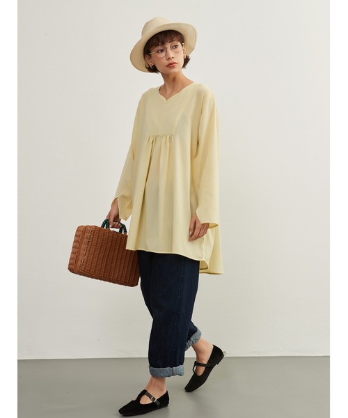 オンワンズオン On One's Own 袖口スリット・長袖リネン混シャツ・ロングブラウス・体系カバーチュニック （YELLOW） オンワンズオン On One's Own 袖口スリット・長袖リネン混シャツ