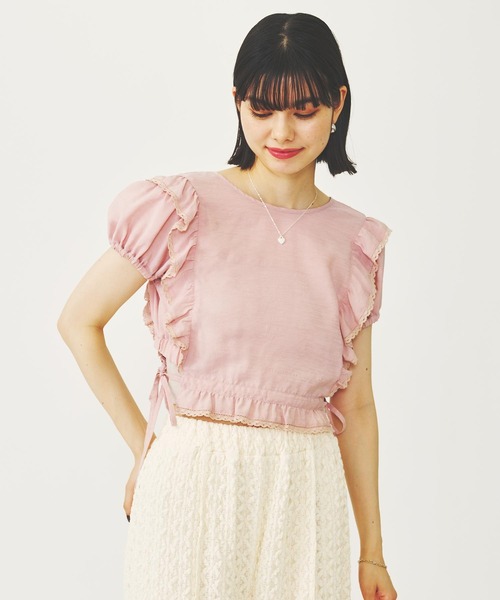 MILKFED.(ミルクフェド)の「RUFFLE SLEEVE CROPPED TOP(シャツ/ブラウス・レディース・オリーブ/ライトピンク/ネイビー・ONE SIZE)」の4枚目の写真