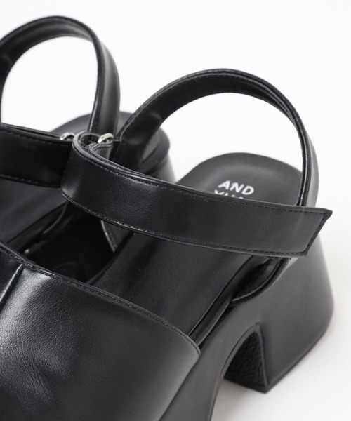 GLOBAL WORK(グローバルワーク)の「厚底ベルトサンダル/AND YUA ANY/103720(サンダル・キッズ・ブラック/シルバー・SMALL/MEDIUM)」の12枚目の写真