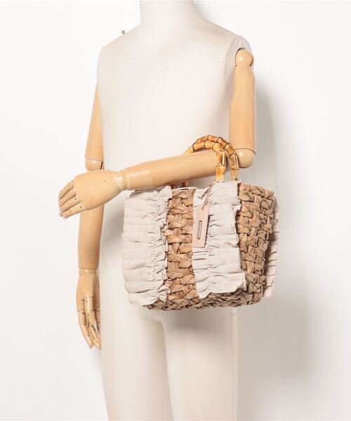 SMIR NASLI（サミールナスリ）の「【SMIR NASLI】フリルバンブーハンドルカゴバッグ(846400)（かごバッグ・レディース・アイボリー/ブラック・ALL）」の6枚目の写真