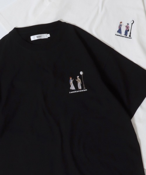 SITRY(シトリー)の「SITRY Couple Embroidery T-shirt/別注 オーバーサイズ カップル ワンポイント刺繍 半袖Tシャツ レディース メンズ(Tシャツ/カットソー・メンズ・ホワイト/ホワイト系その他/ベージュ系その他/グリーン/ブラック/グレイッシュベージュ/ブルー/ブラック系その他・M/L/XL)」の4枚目の写真
