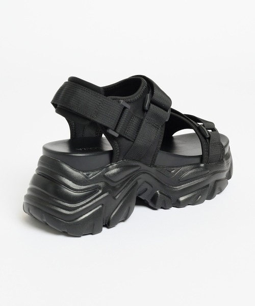 Honeys（ハニーズ）の「厚底スポーツサンダル（サンダル・レディース・ブラック×ホワイト/ブラック/ホワイト・LL/S/M/L）」の16枚目の写真