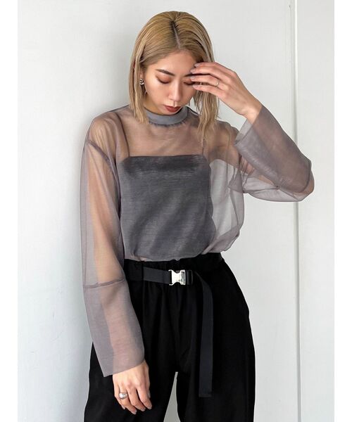 EMODA（エモダ）の「シアールーズオーバートップ（Tシャツ/カットソー・レディース・ブラック/グレー/ブルー・FREE）」の17枚目の写真