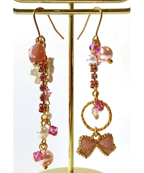 tone（トーン）の「【MUURABBTI】リボンのキラキラピンクピアス(MA)（ピアス（両耳用）・レディース・ピンク・FREE）」の4枚目の写真
