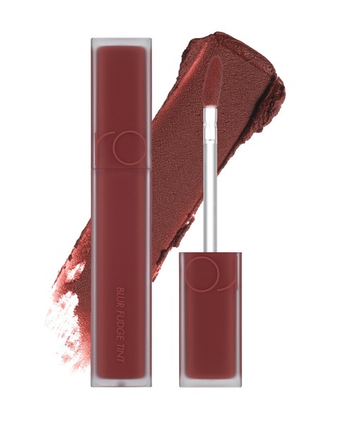 rom&nd（ロムアンド）の「rom&nd ブラーファッジティント（口紅/リップティント/グロス・レディース・12 WARMING UP/13 COOLING UP/01 POMELOCO/08 CURRENT JAM/07 COOL ROSE UP/05 BIBI CANDY/04 RADWOOD/10 FUDGE RED/14 UNROSE/15 BERRY FIZZ/16 BURNT ORANGE/11 FUCHSIA VIBE/03 MUSKY/09 CORAL JUBILEE・FREE）」の2枚目の写真