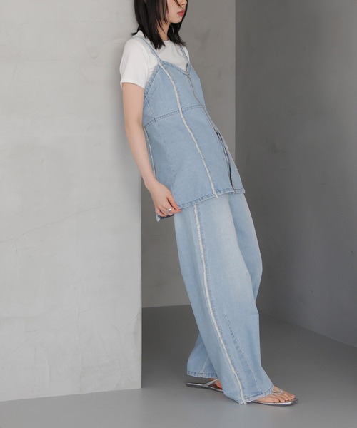 LIAN（リアン）の「フリンジデニムカーブパンツ（デニムパンツ・レディース・ブルー系その他/ブラック/ブルー・MEDIUM/SMALL）」の14枚目の写真