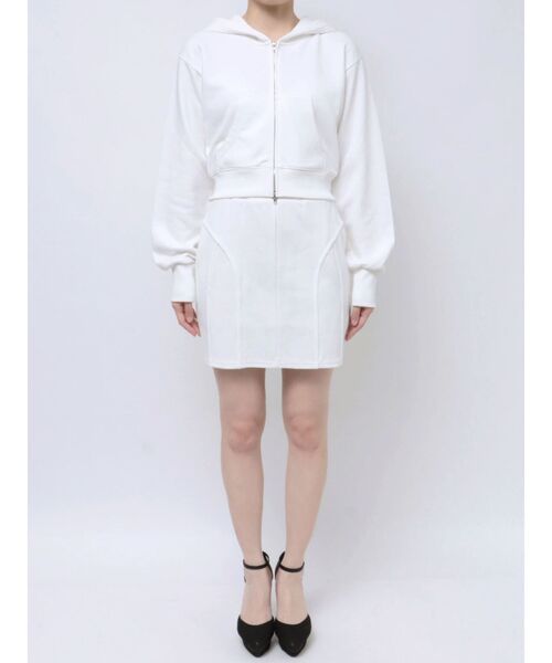 RESEXXY（リゼクシー）の「フロントジップクロップドパーカー【セットアップ着用可能】（パーカー・レディース・ホワイト/グレー/ブラック・FREE）」の8枚目の写真