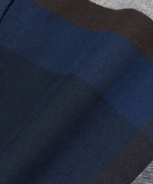 BEAMS BOY（ビームスボーイ）の「ボーイ ビッグタータン ハイネック シャツ（シャツ/ブラウス・レディース・レッド/グリーン/ネイビー・ONE SIZE）」の5枚目の写真