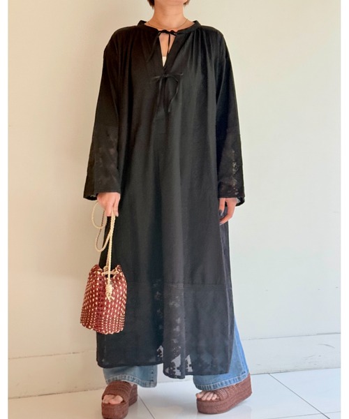 sara mallika(サラ マリカ)の「C.LINEN JOINT LACE DRESS(ワンピース・レディース・ブラック・M)」の2枚目の写真