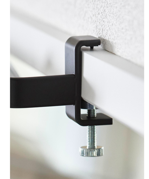 tower（タワー）の「【tower】 室内物干ハンガー 奥行ワイド（ランドリーグッズ・レディース・ホワイト/ブラック・フリー）」の10枚目の写真