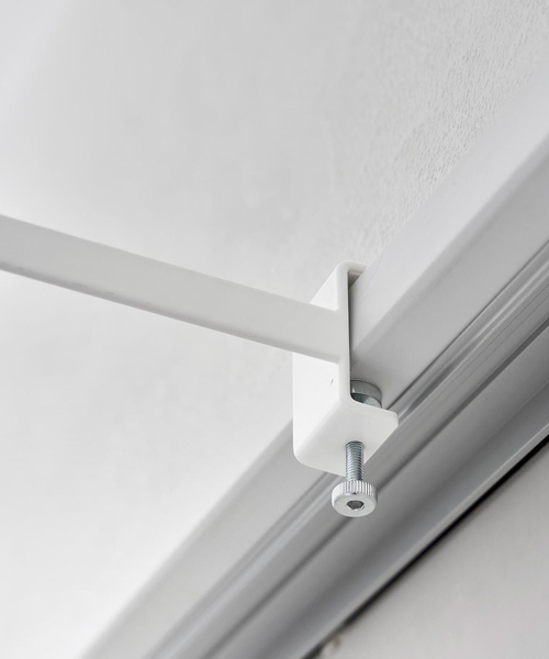 tower（タワー）の「【tower】 室内物干ハンガー 奥行ワイド（ランドリーグッズ・レディース・ホワイト/ブラック・フリー）」の16枚目の写真